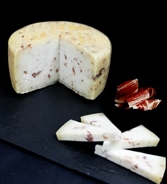 Queso de cabra con jamón ibérico